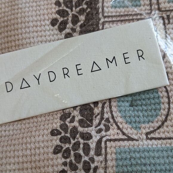 Free People The Doors Cropped Thermal Band Tee Sand sz 1X Daydreamer NWT - Picture 13 of 16